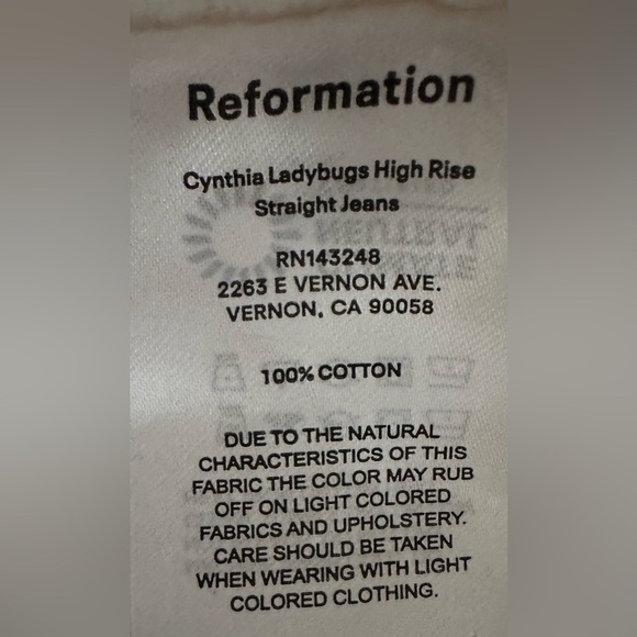 Reformation Ladybugs High Rise Straight Jeans size 28
NWT - Picture 7 of 16